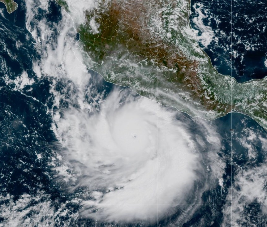 Huracán Polo alcanza categoría 5 y mantiene en alerta a&nbsp;Jalisco