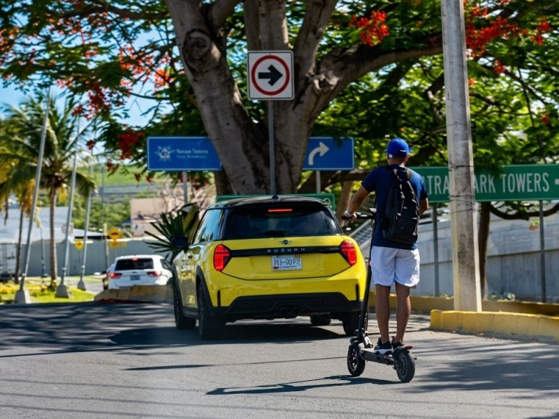 Jalisco regula patines y scooters eléctricos; fija límite de 25 km/h y prohíbe su circulación en vías&nbsp;rápidas