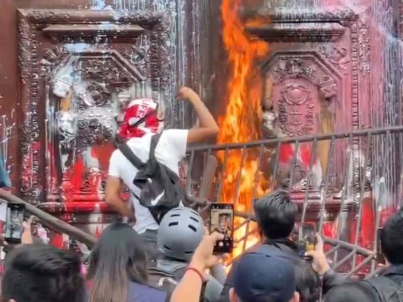 Destrozos y vandalismo en la segunda marcha por el&nbsp;agua