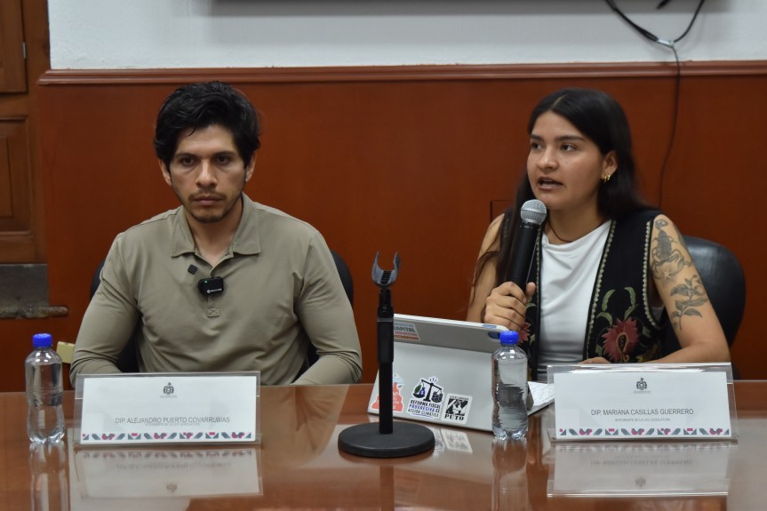 Mariana Casillas y Alejandro Puerto van contra la represión por marcha del agua; buscan responsabilidades de&nbsp;funcionarios